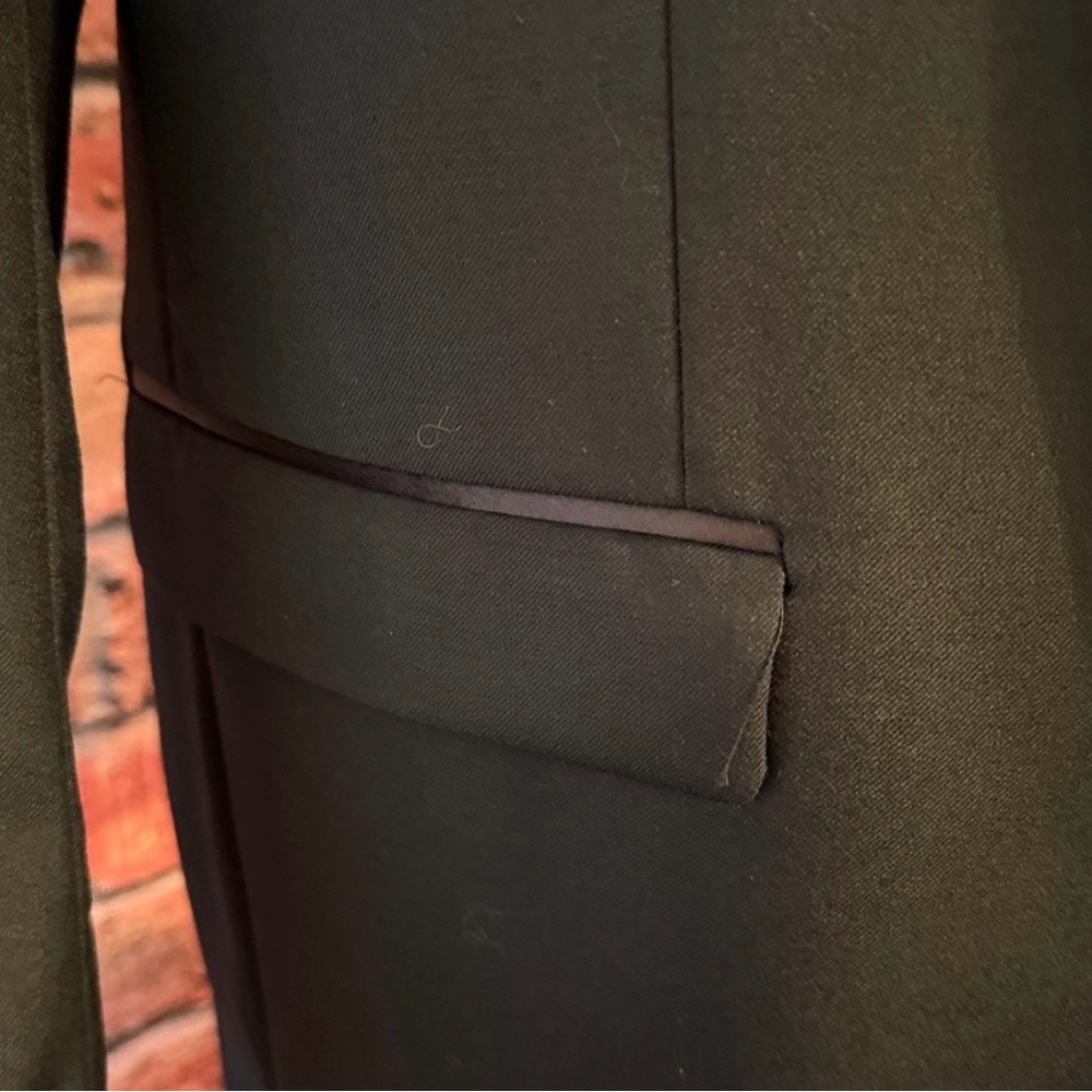 EUC Lauren Ralph Lauren Classic Single-Breasted Black Men's Tuxedo - Picture 6 of 9